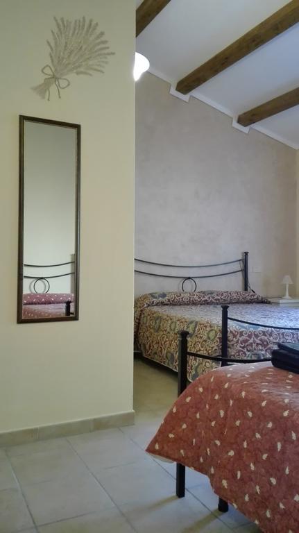 Agriturismo Monte Pino Telti Bagian luar foto