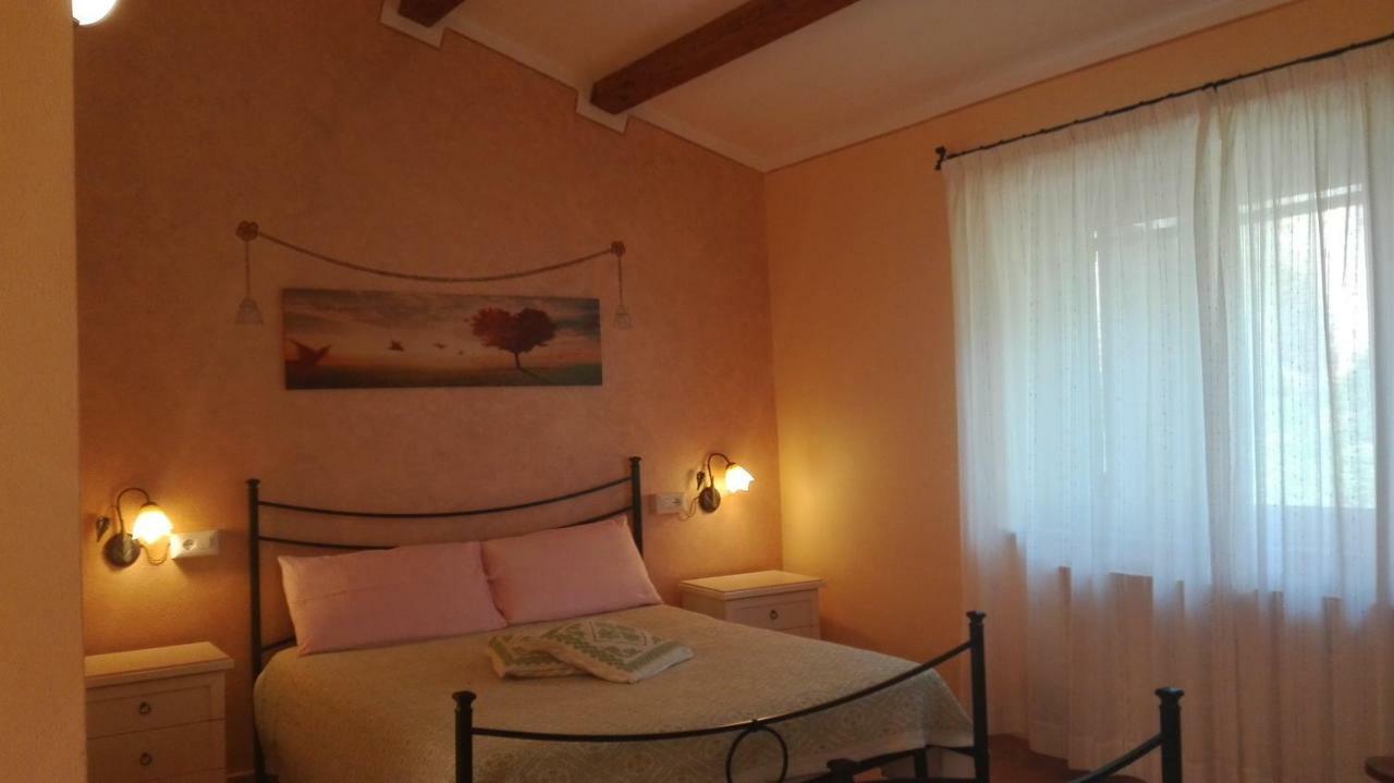 Agriturismo Monte Pino Telti Bagian luar foto